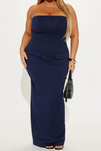 Load image into Gallery viewer, Strapless Maxi Dress
